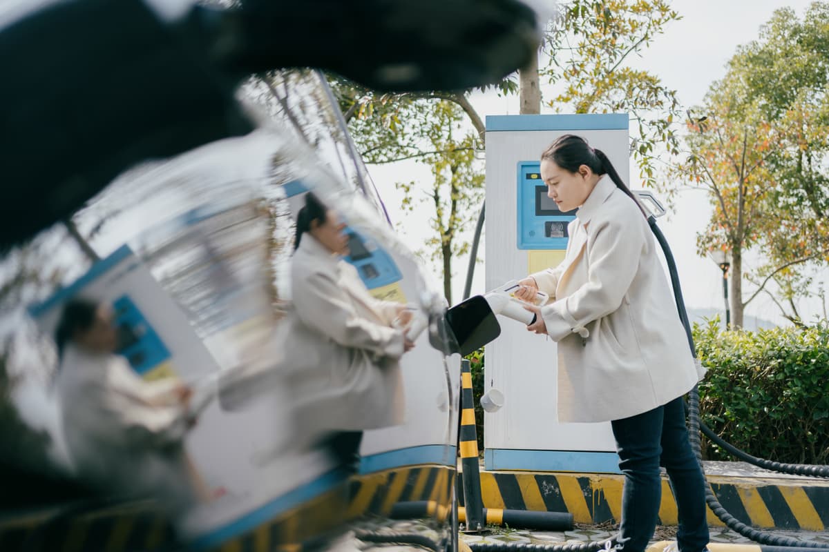 Electric vehicle charging